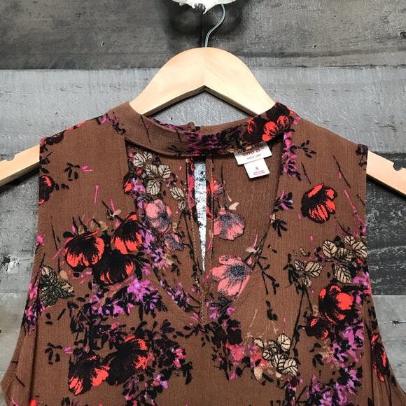 Mossimo Floral Tiered Tank Top Brown Blouse Choker Cutout Fairy Preppy Size S - Picture 3 of 9